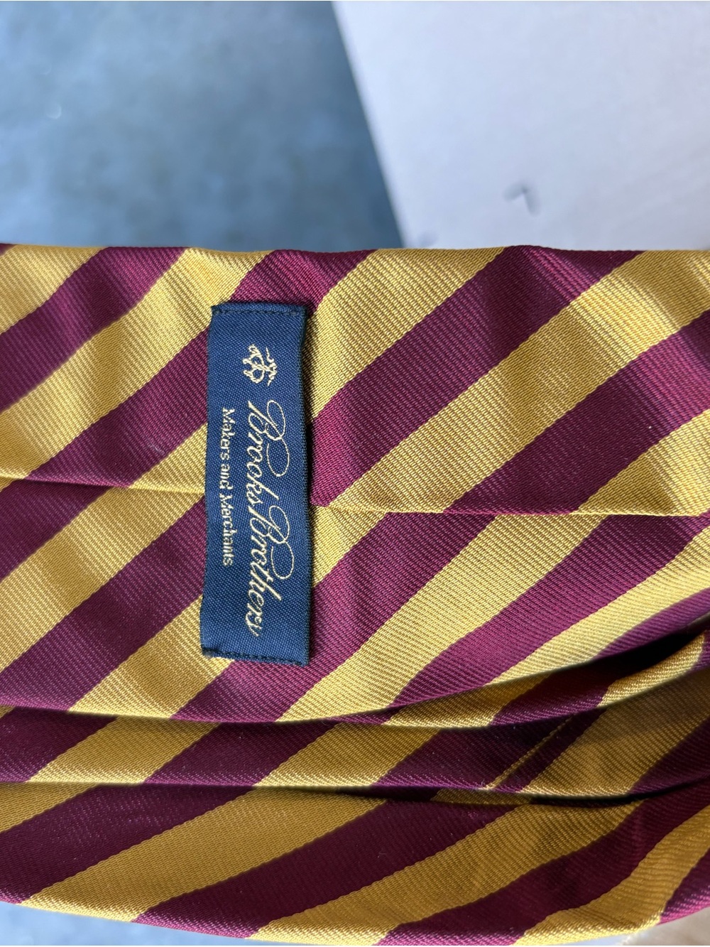 Brooks Brothers Burgundy and Gold Striped Silk Tie - Picture 2 of 3